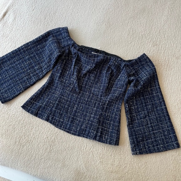 NWT Zara Navy Blue Tweed Off-Shoulder Flare Sleeve Top XS - Picture 2 of 14